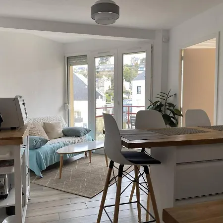 Apartment Renove A 20m De La Plage, Balcon Expose Sud, Garage Prive - - Fr-1-368-377 *